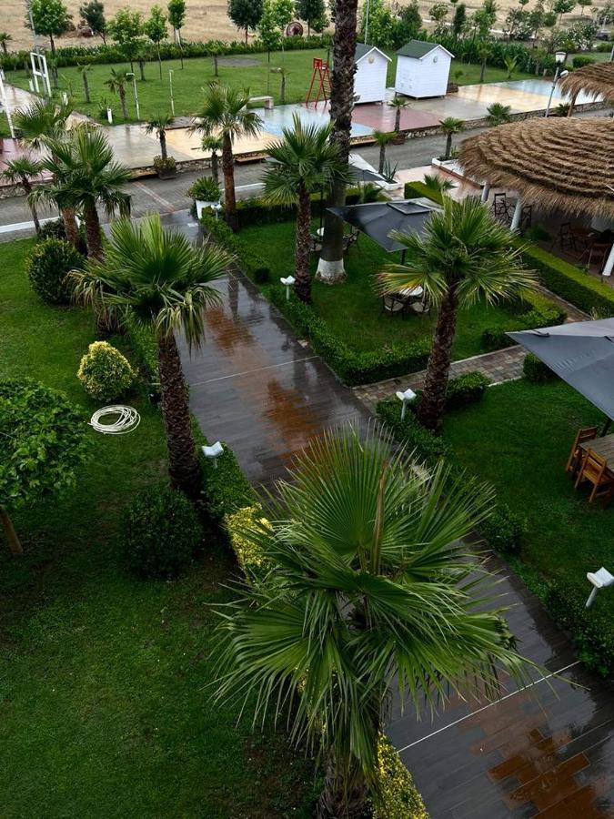 Freskia Resort Velipojë Exterior foto